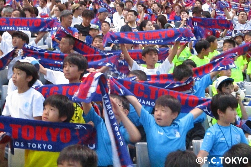 東京都墨田区『ESPERANZA FC』の皆さん（2019年8月3日　FC東京 対 セレッソ大阪戦）